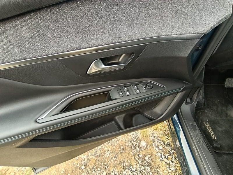Peugeot 3008 BlueHDI 130 EAT8 S&S Allure Pack