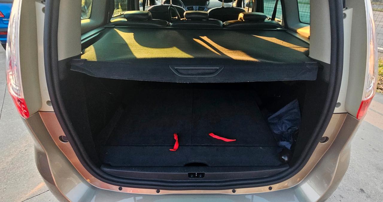 Renault Grand Scenic 1.6 DCI 7 POSTI GANCIO TRAINO