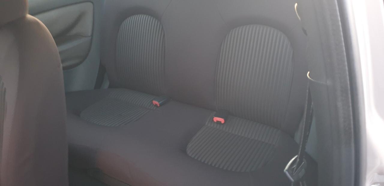 LANCIA YPSILON 1.4 16V ORO