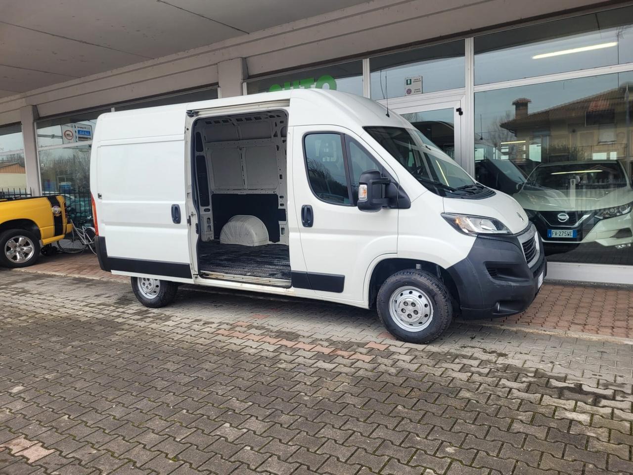 Peugeot Boxer 335 2.0 BlueHDi 160CV PC Cab. isoterm.std pescheria