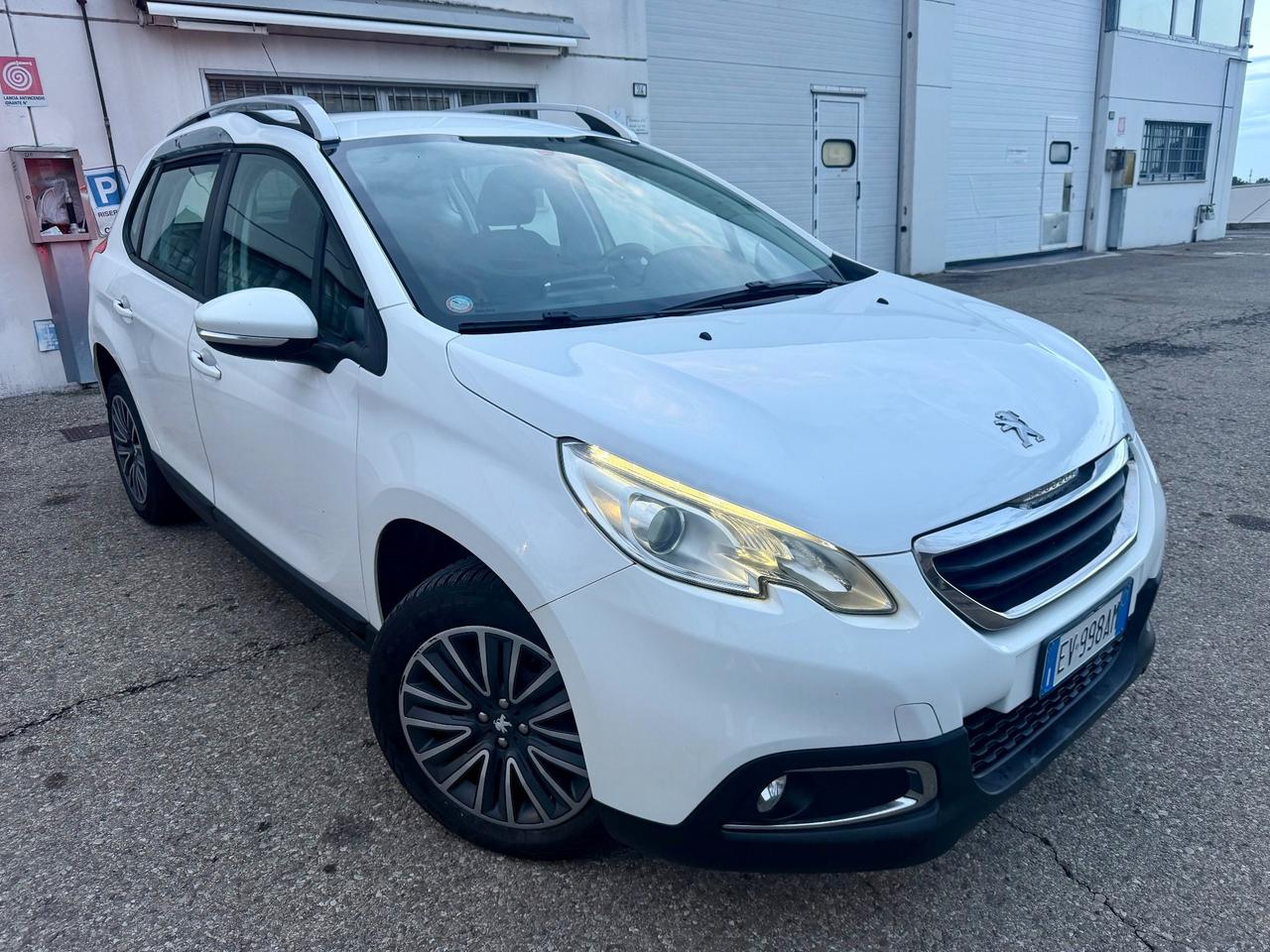 Peugeot 2008 1.6 e-HDi 2014 120.000km per neopatentati