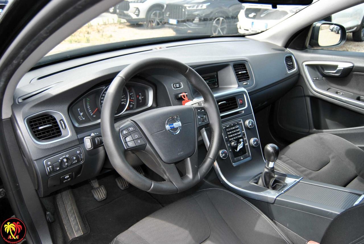 Volvo V60 D2 1.6 Kinetic