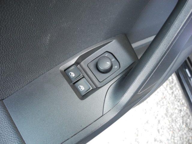 SEAT Ibiza 1.0 MPI S&S 5p. Style -Ok NEOPATEN.- IVA Detraib.