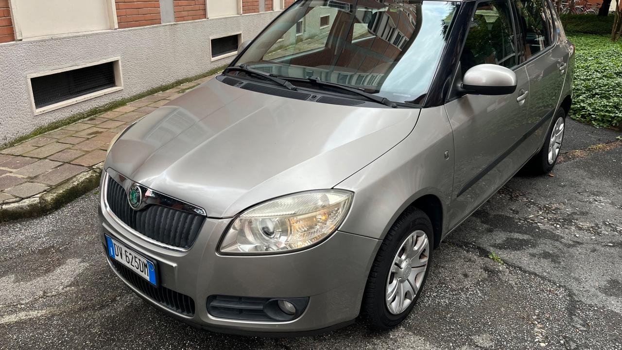 Skoda Fabia 1.2 12V 70CV 5p. Style