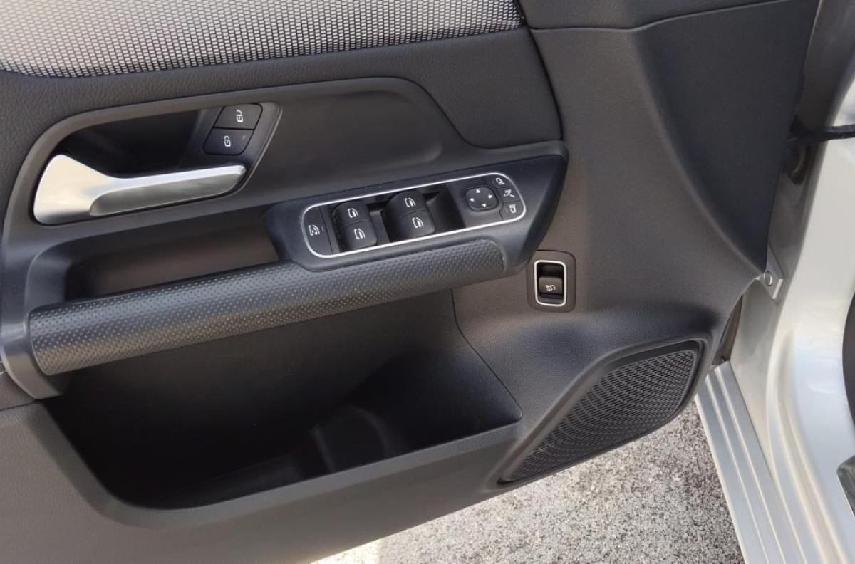 MERCEDES CLASSE B Benz B 180 d Premium Automatic