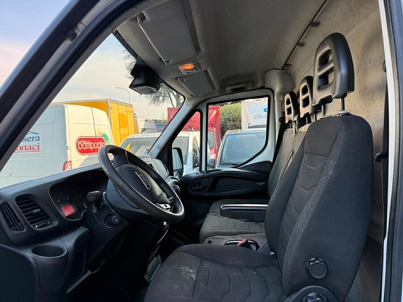 Iveco Daily 35S15/2.3/L1H1/2016
