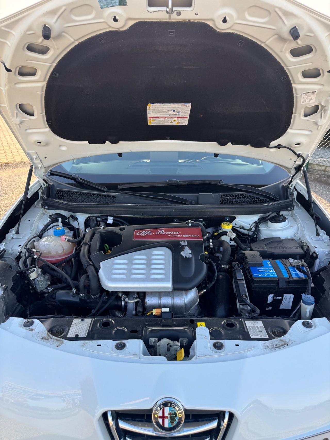 Alfa Romeo Giulietta 1.4 Turbo 120 CV GPL Distinctive