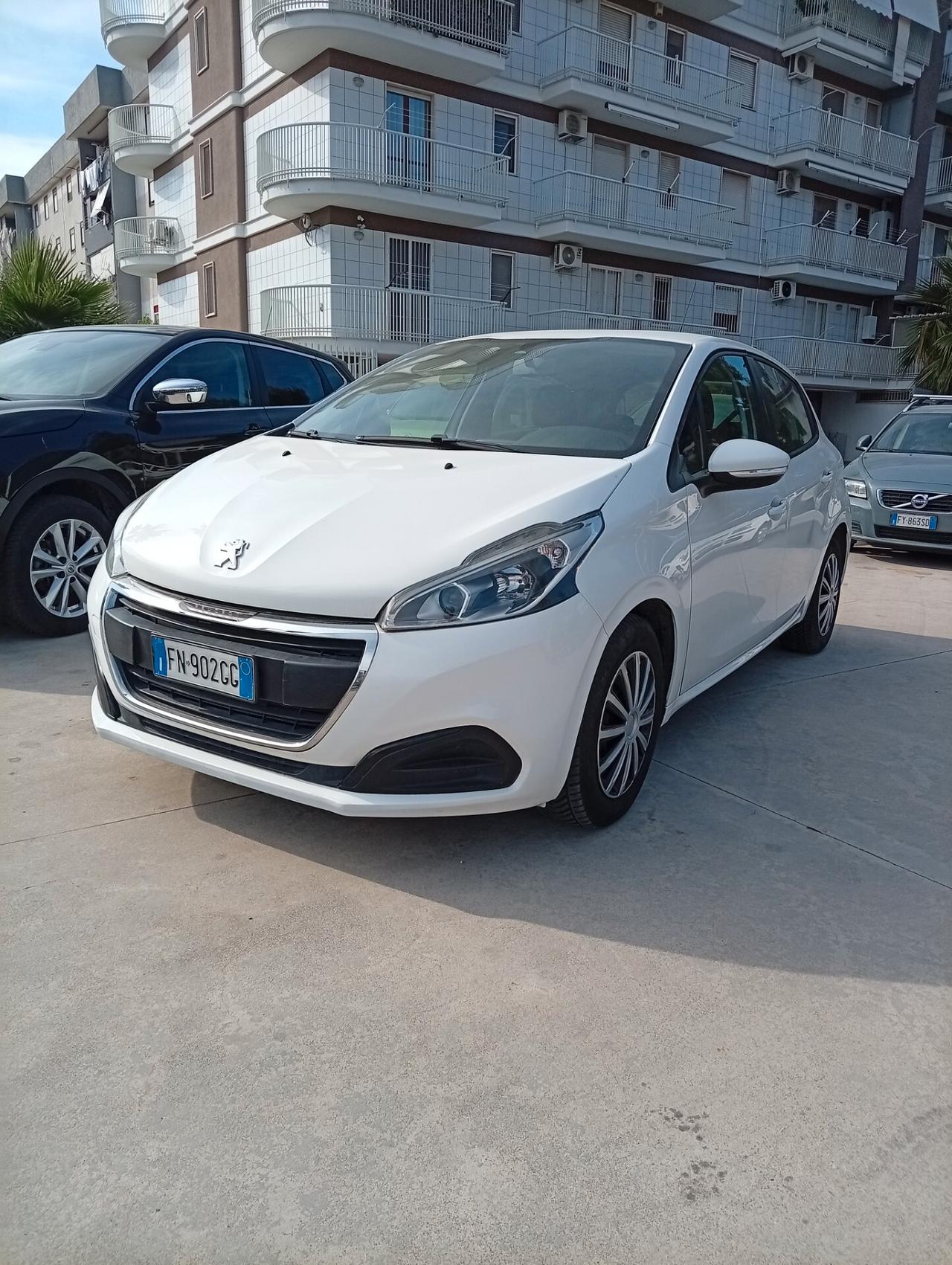 Peugeot 208 82 CV 5p. GPL Active