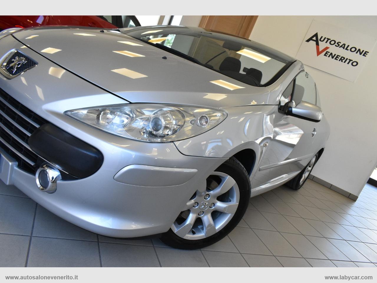 PEUGEOT 307 1.6 16V CC Tecno