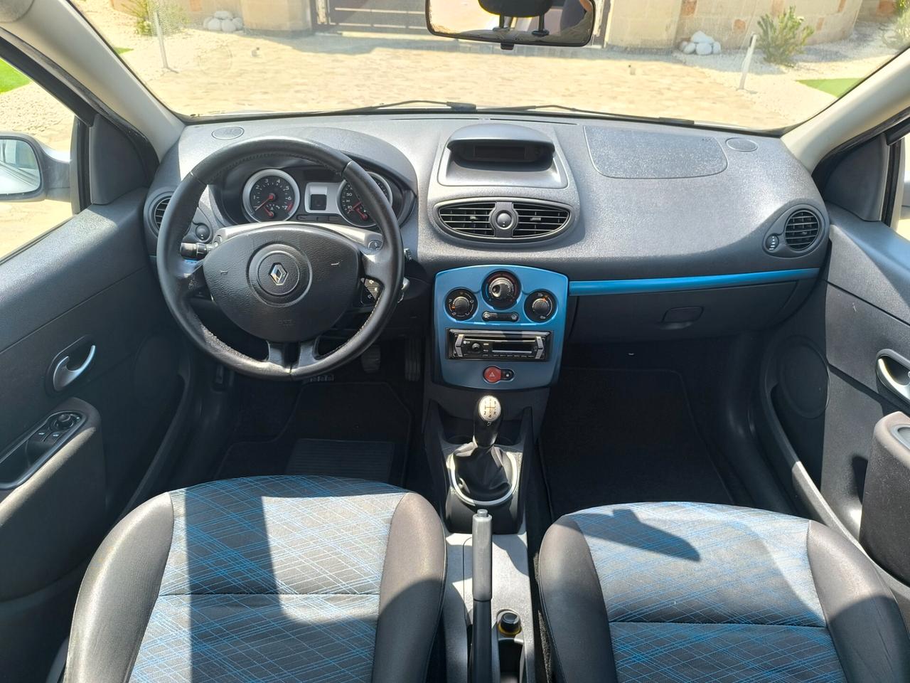 Renault Clio Storia 1.2 16V 5 porte Dynamique perfetta