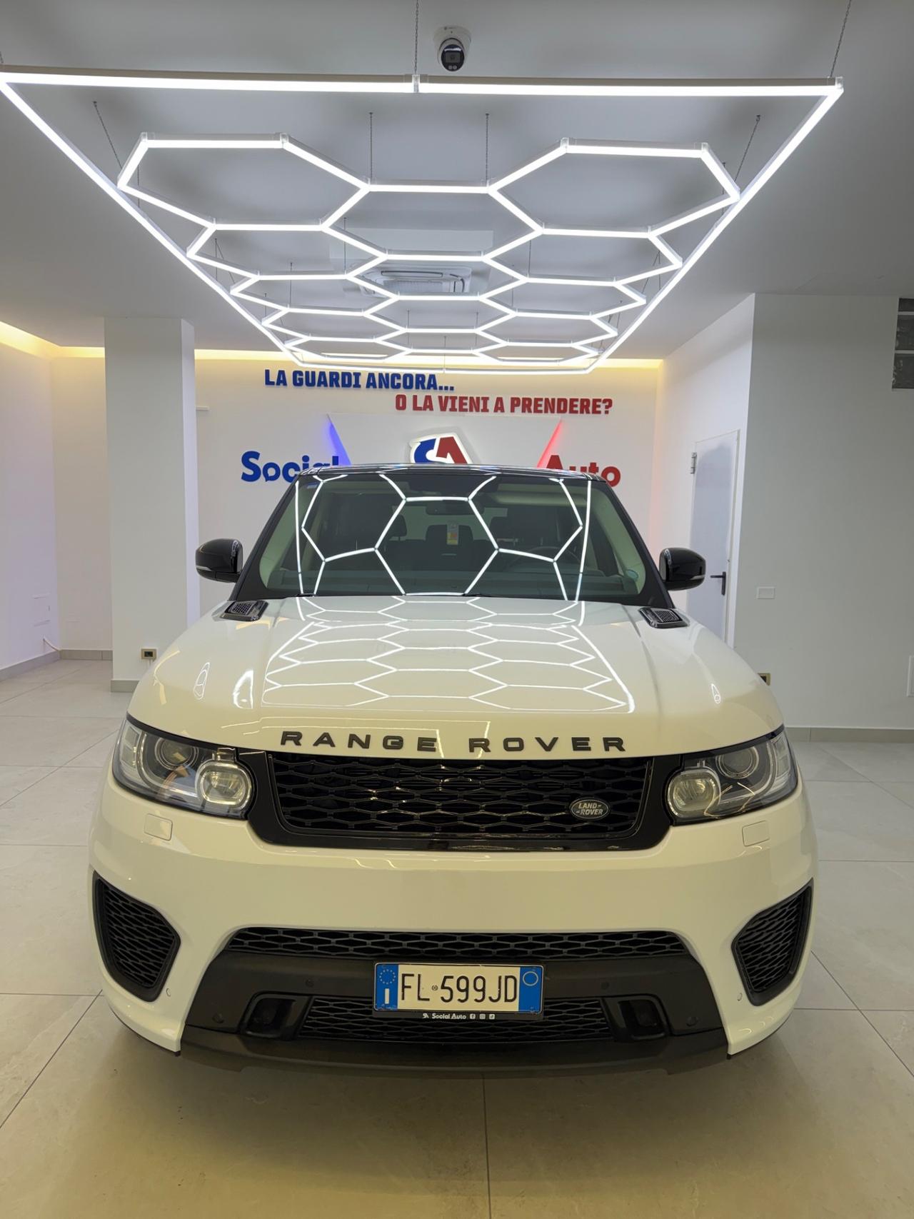 Land Rover Range Sport 3.0 TDV6 HSE Dynamic