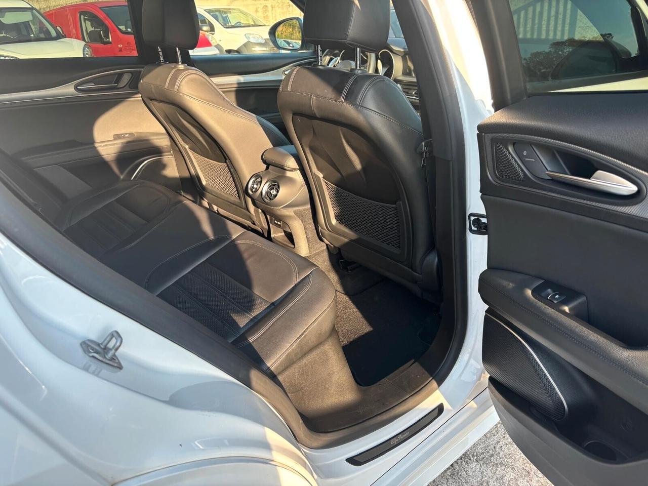 Alfa Romeo Stelvio 2.2 Tb 210 CV AT8 Q4 Veloce - 2021