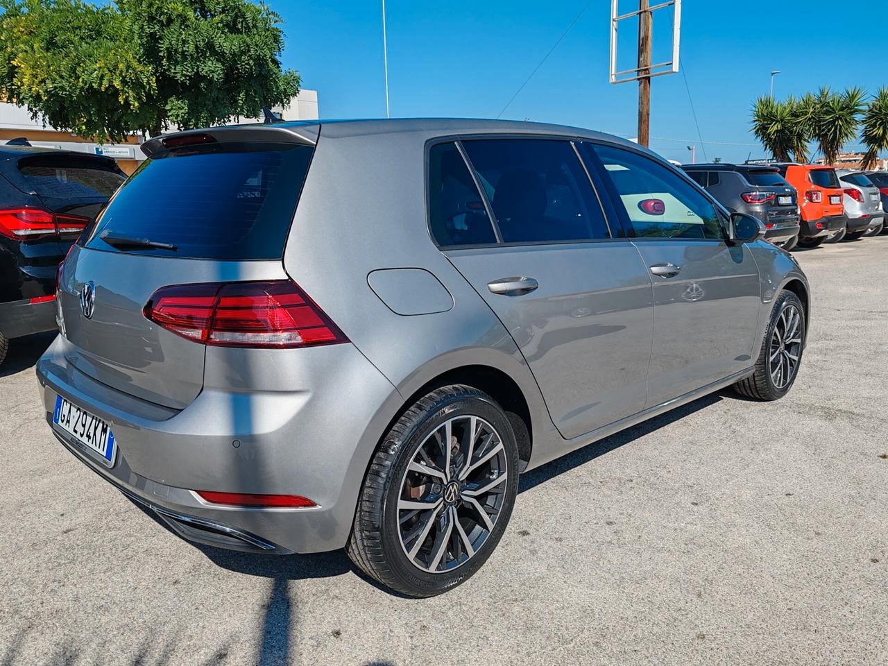 Volkswagen Golf 1.6 TDI Business BlueMotion Tech