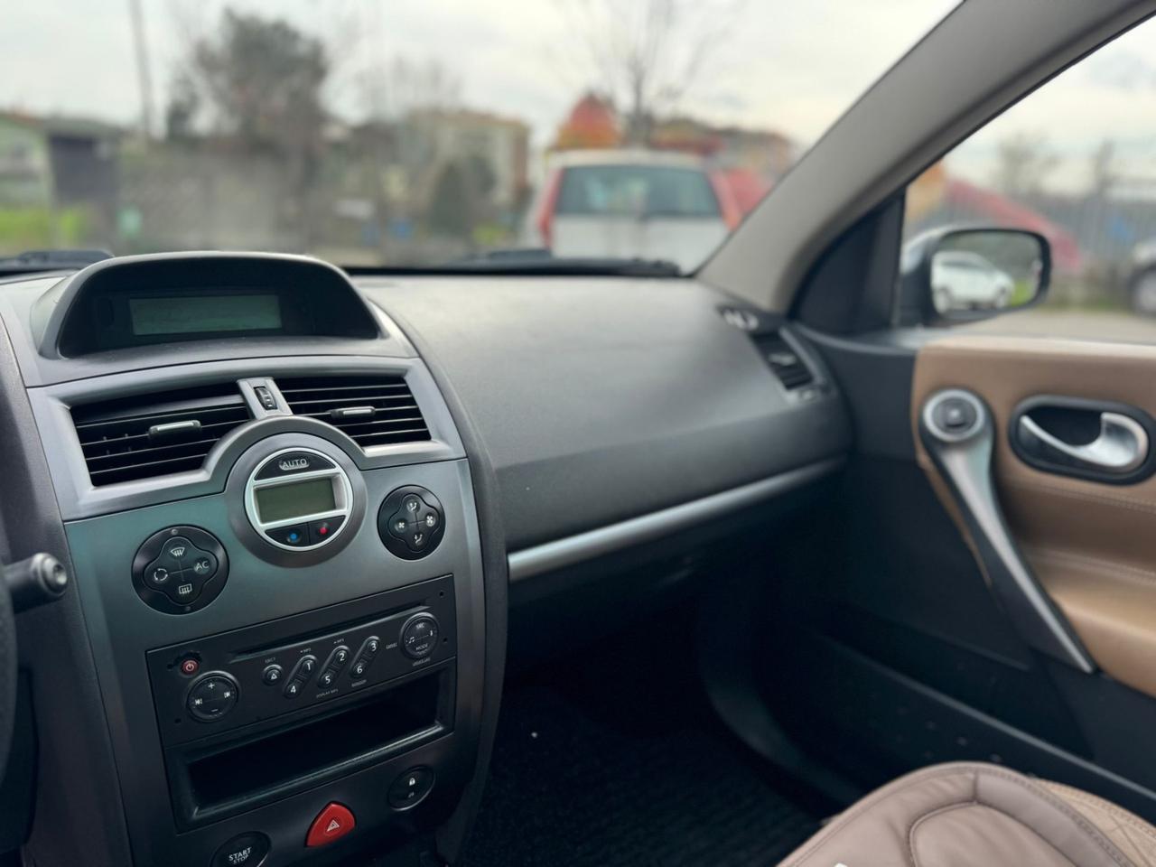 Renault Mégane C-C 1.5 dCi/105CV Luxe