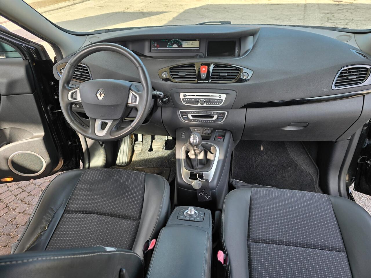 Renault Scenic Scénic X-Mod 1.5 dCi 110CV