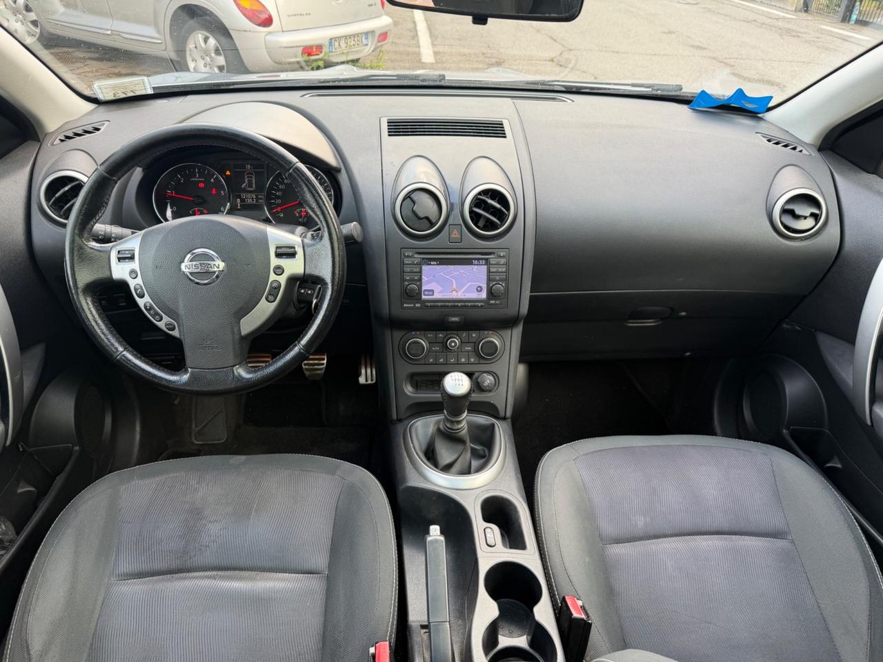 Nissan Qashqai 1.5 dCi DPF Tekna