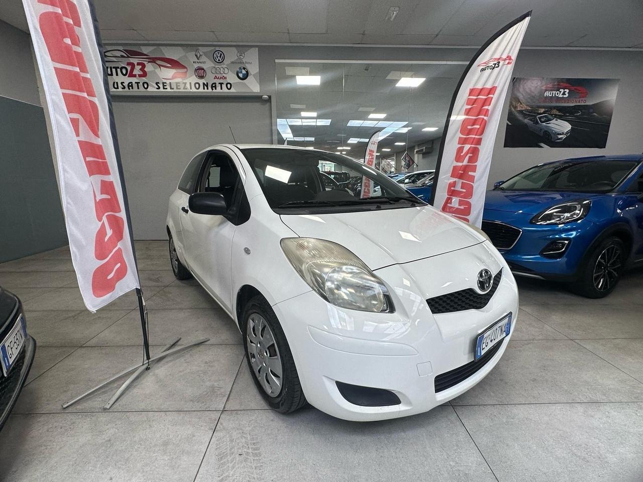 Toyota Yaris 1.0 3 porte Sol 69CV Ok Neopatentati