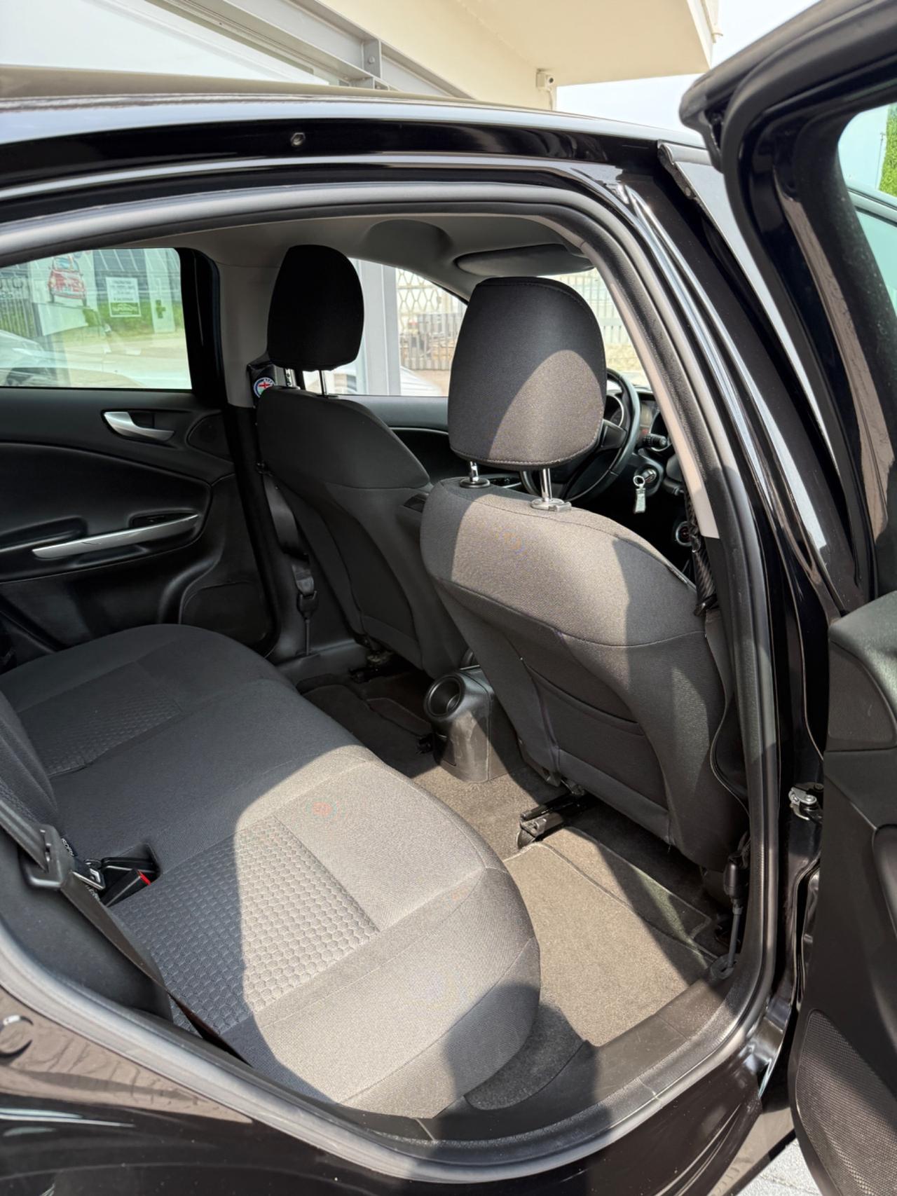 Alfa Romeo Giulietta 1.6 JTDm-2 105 CV Progression