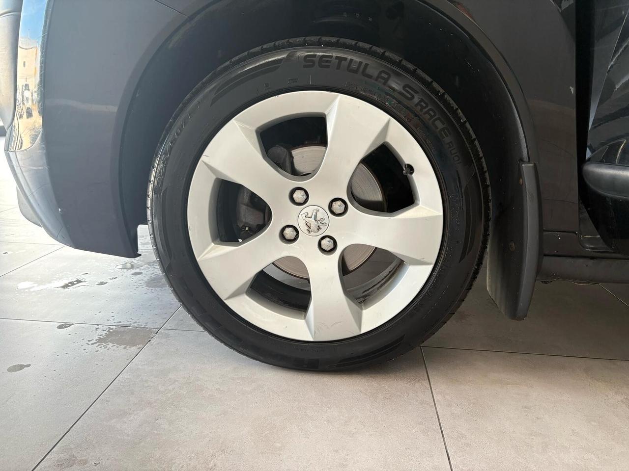 Peugeot 3008 1.6 HDi 110CV Outdoor