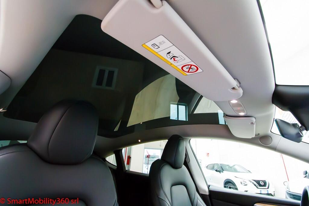 Tesla Model Y Long Range AWD - Prezzo vero senza vincoli di finanziamento e\o assicurazioni!