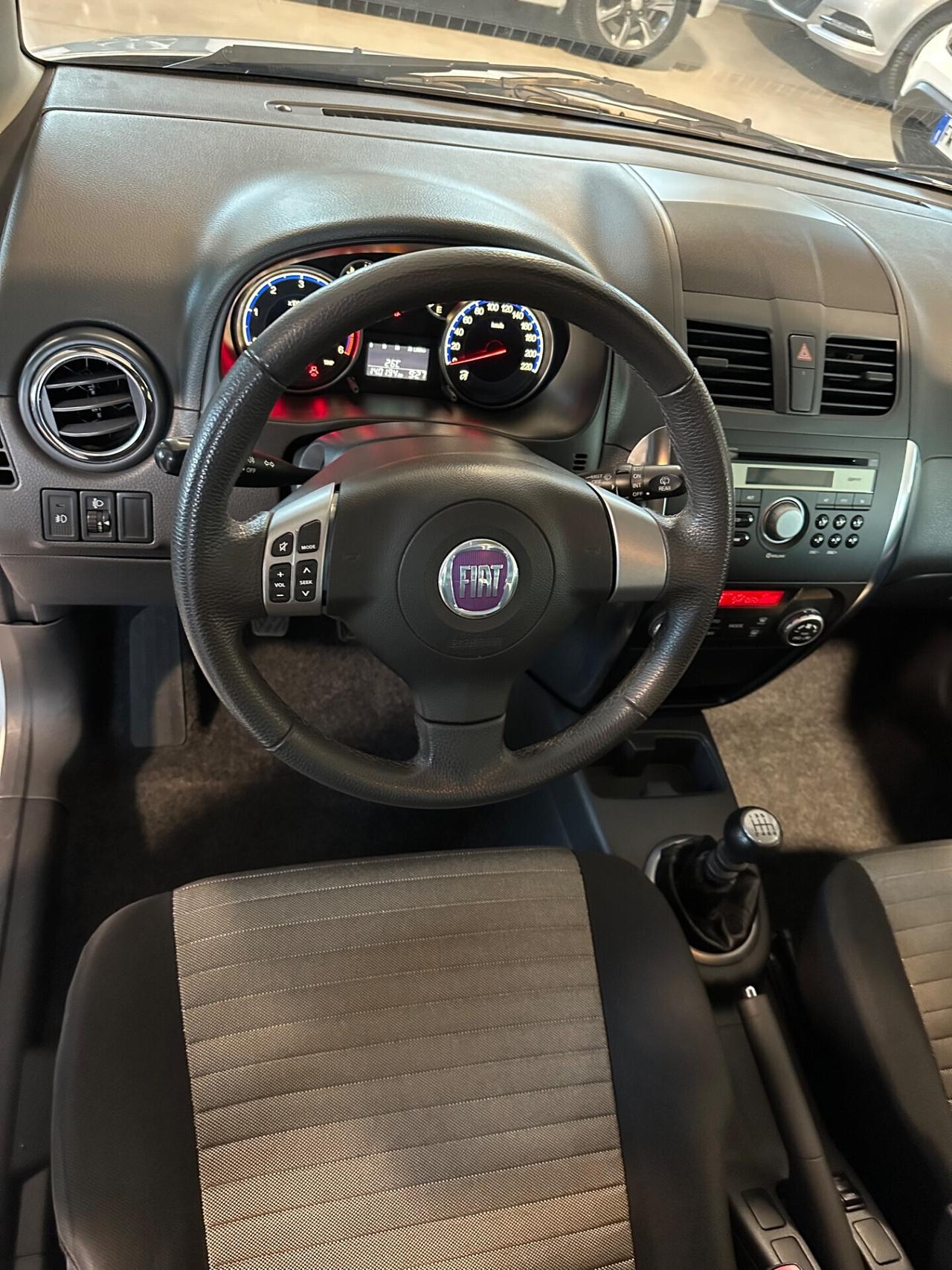 Fiat Sedici 2.0 MJT 16V DPF 4x4 Experience