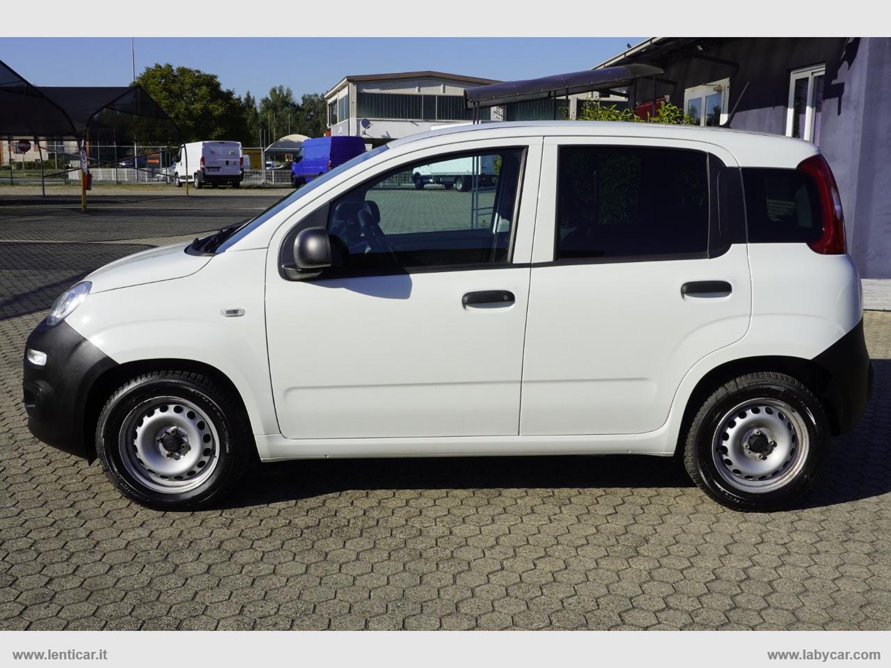 FIAT Panda 1.0 S&S Hybrid Van 2 posti solo Km 26.000