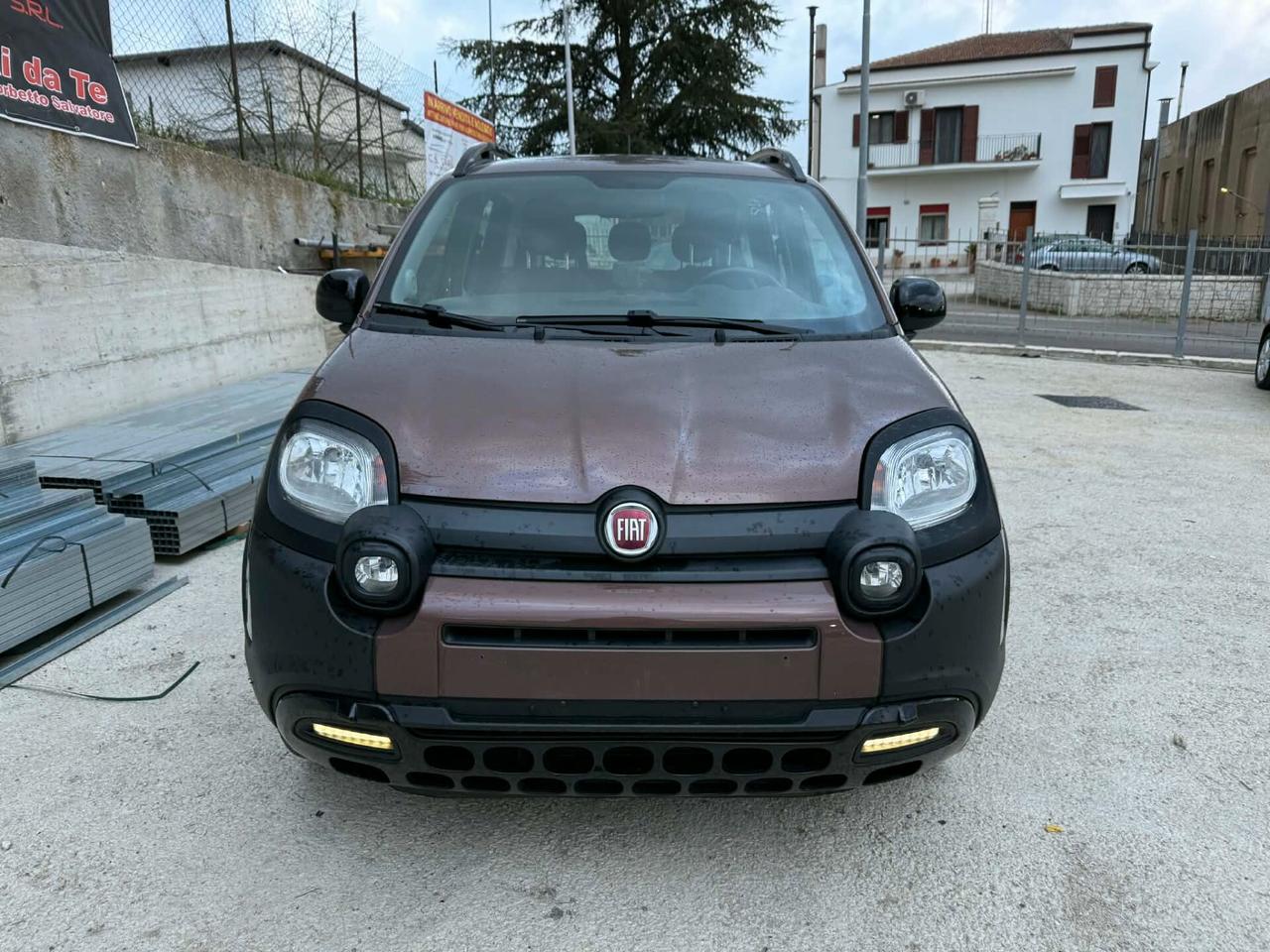 Fiat Panda 1.2 City Cross TRUSSARDI