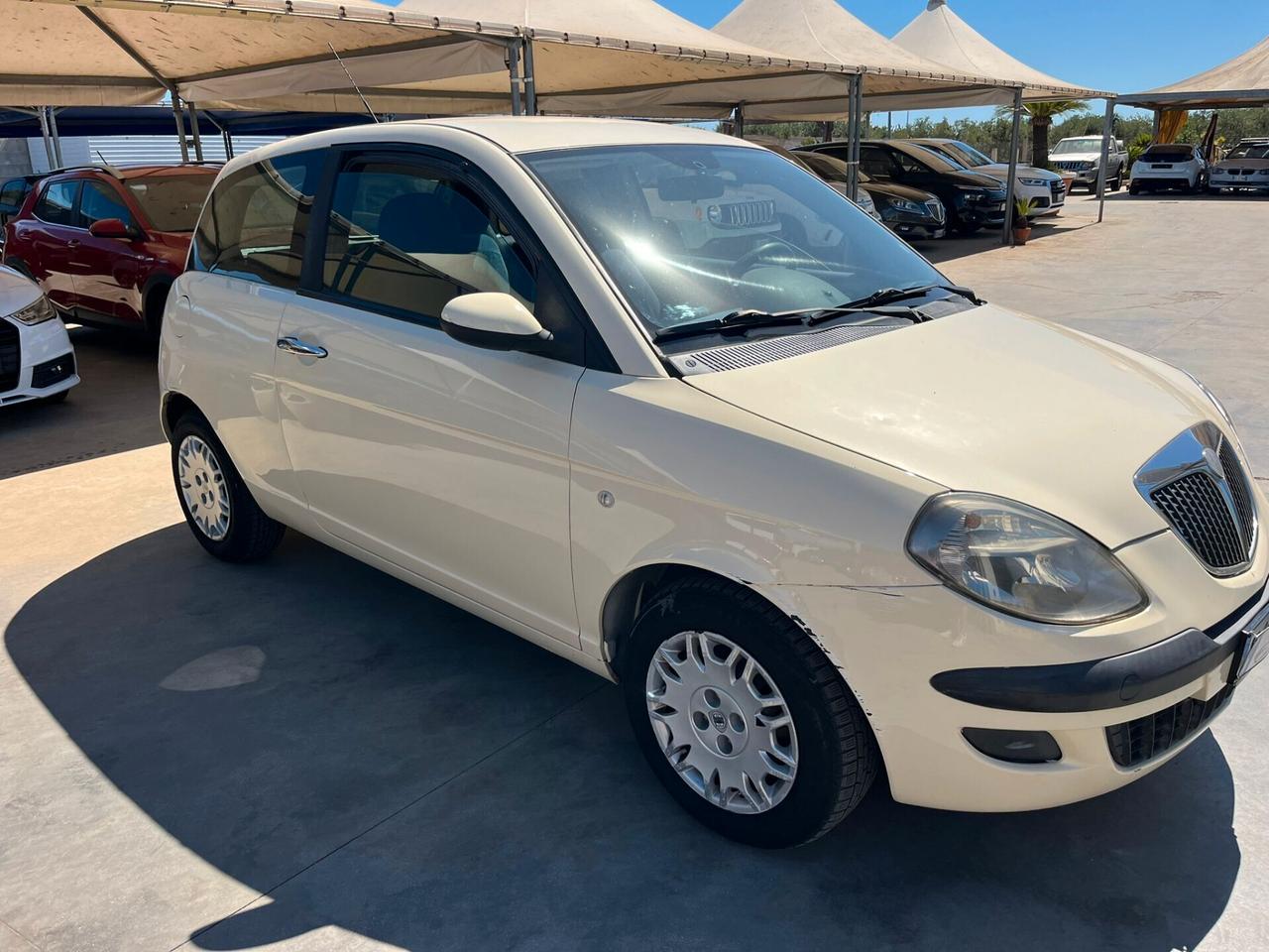 Lancia Ypsilon 1.2 benzina