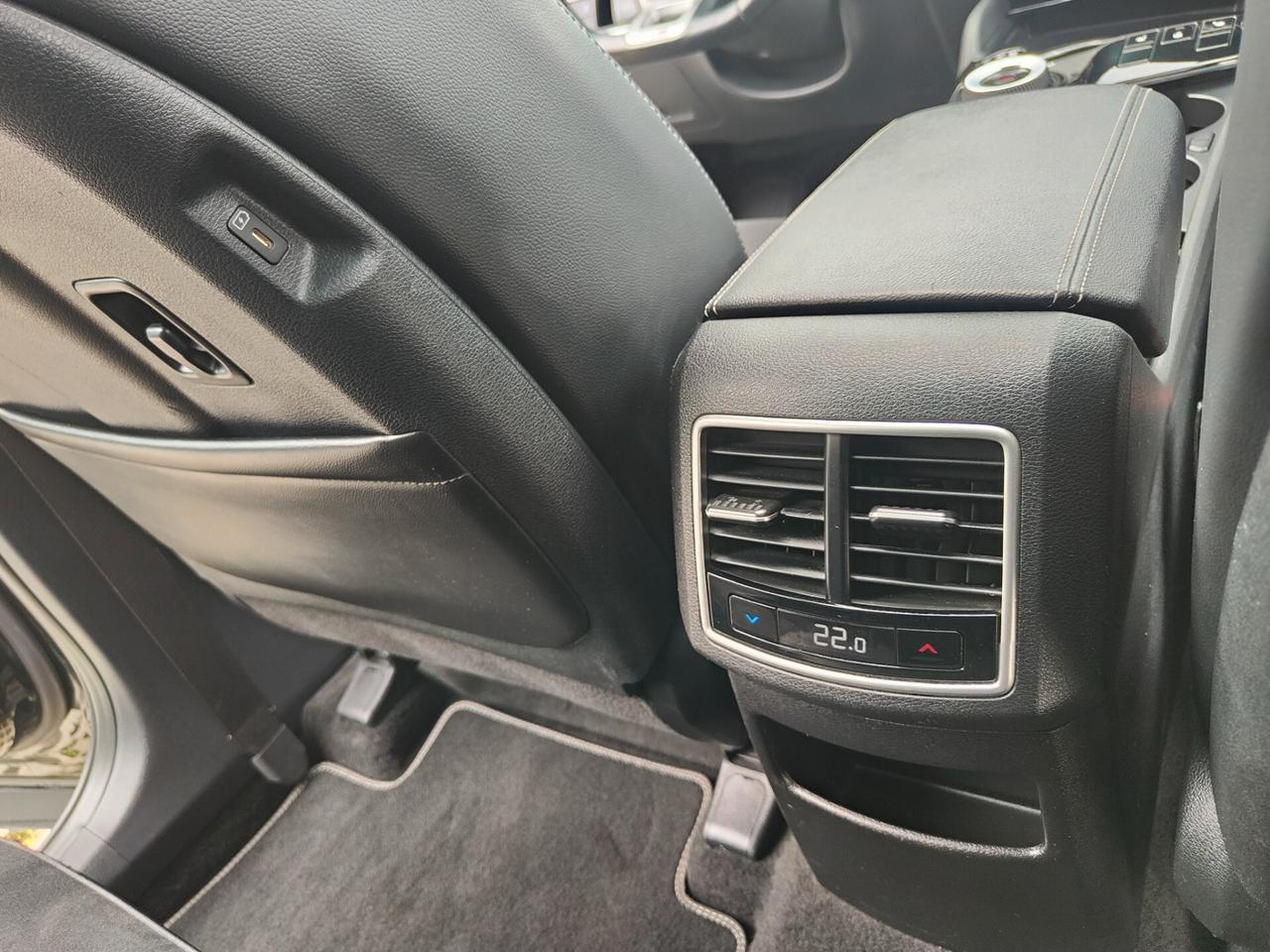 Kia Sportage 1.6 TGDi HEV AT GT-line Plus