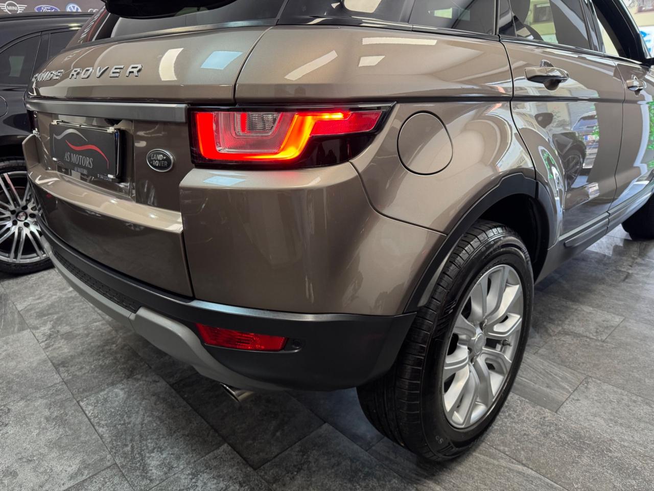 Range Evoque 2.0 TD4 180 CV 5p. HSE Dynamic