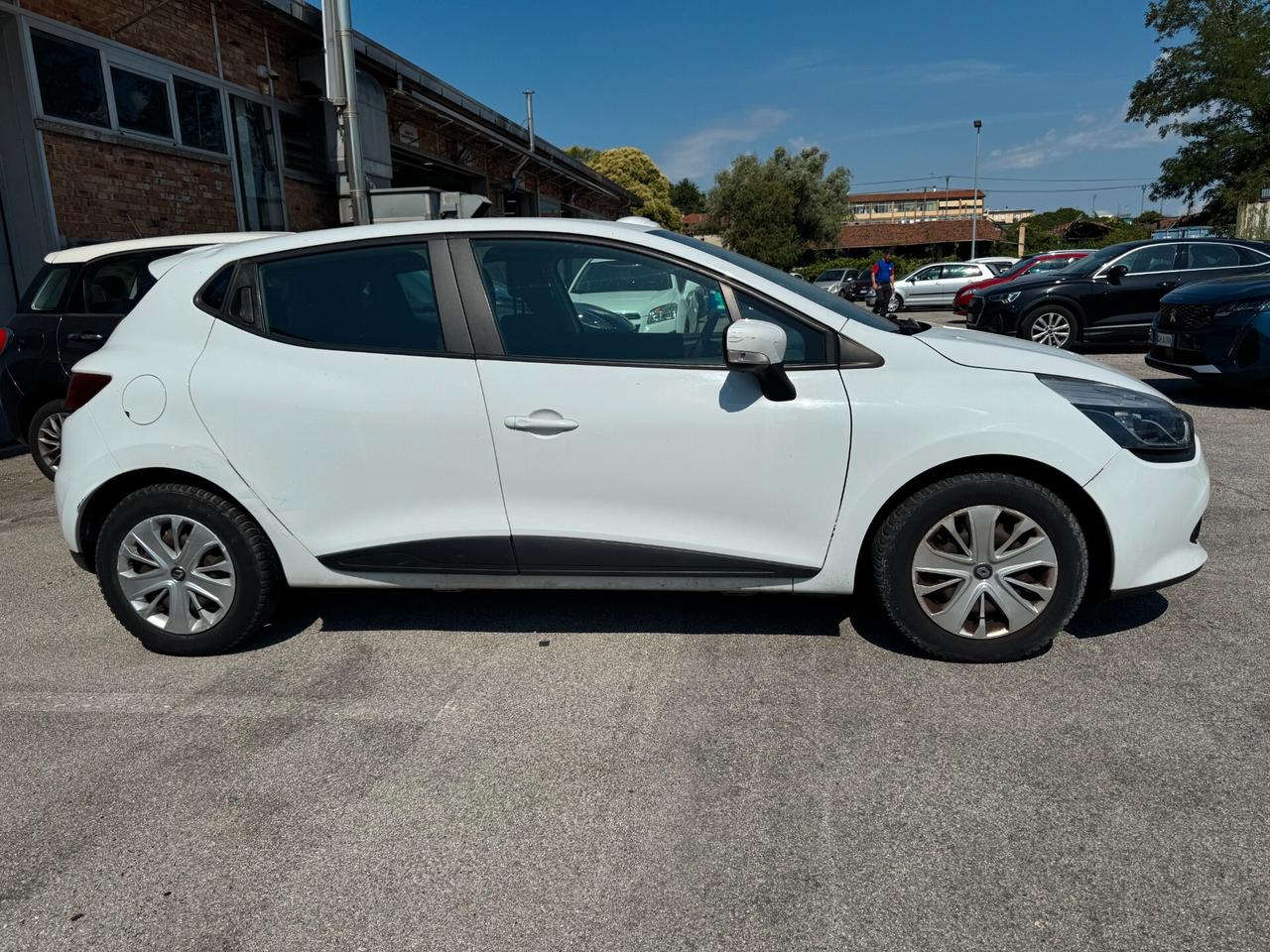 Renault Clio 1.2 75CV 5 porte Life