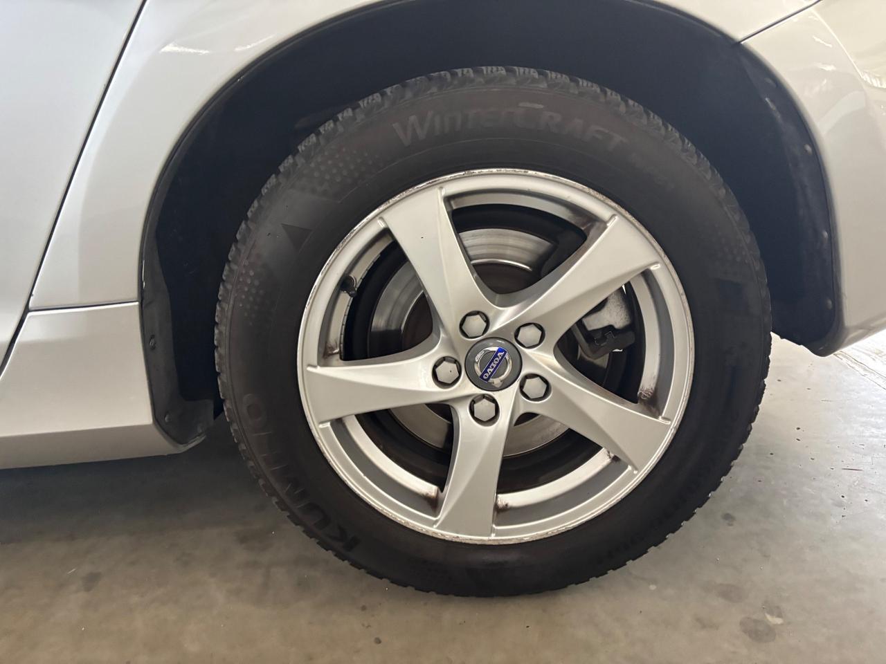 Volvo V60 D2 Geartronic R-design