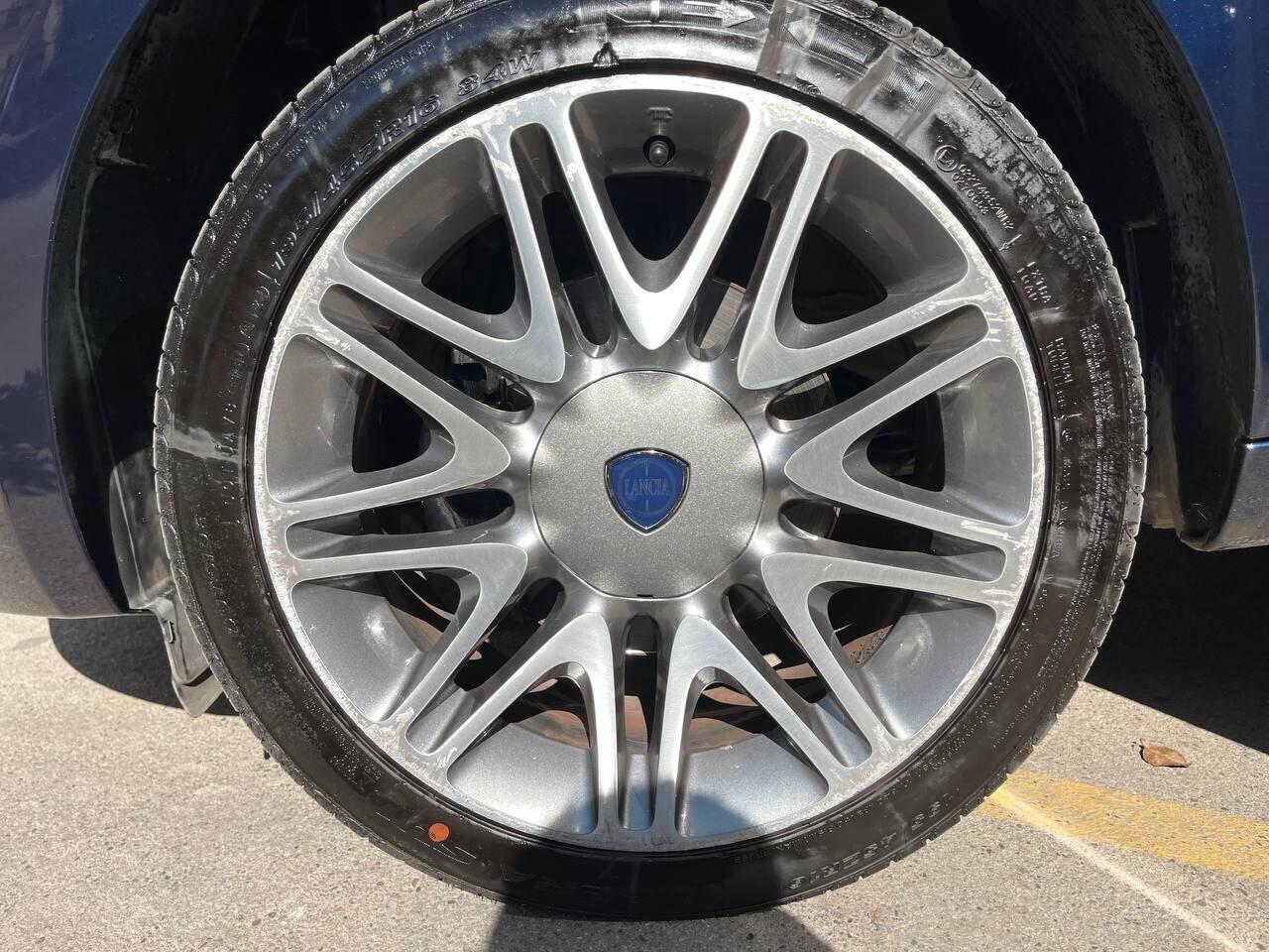 Lancia Ypsilon 0.9 TwinAir 85 CV Mya