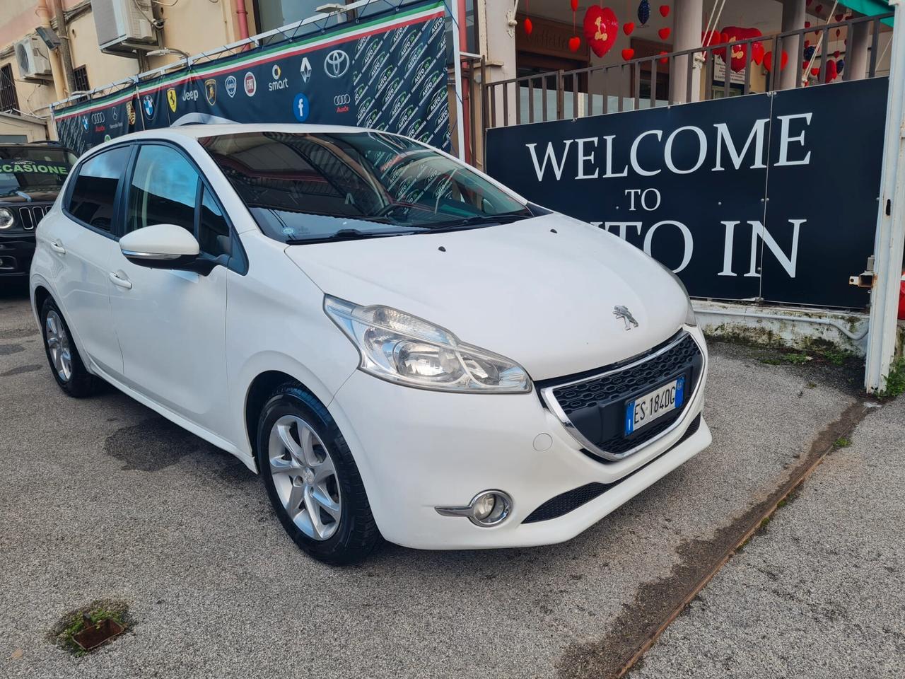 Peugeot 208 1.2 VTi 82 CV 5P Allure