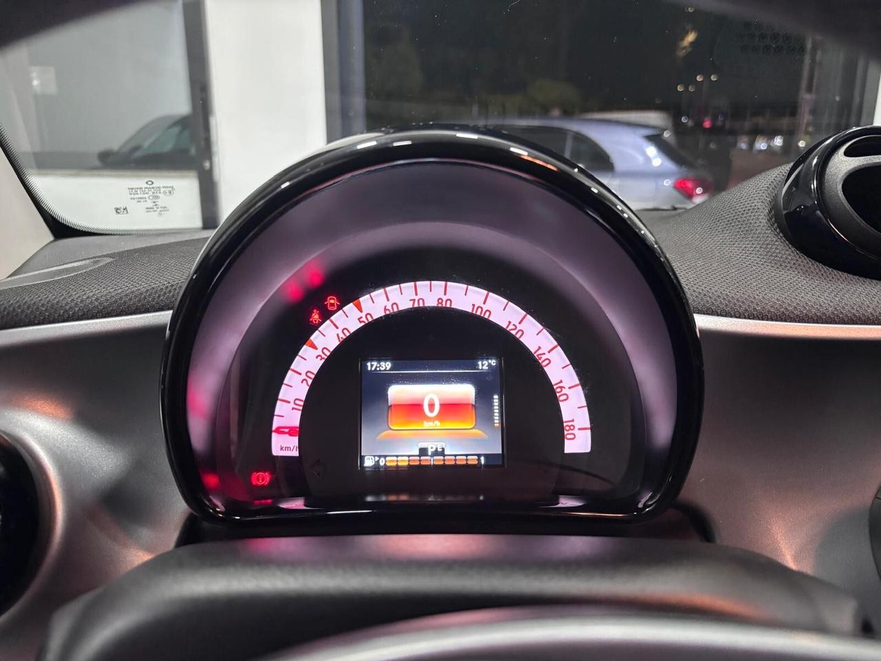 SMART FORTWO TWINAMIC PRIME CABIO LED-CLIMA