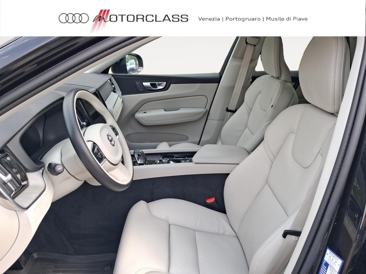 Volvo XC60 2.0 b4 plus dark awd automatico