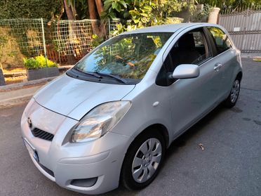 Toyota Yaris 1.0 3 porte 2010