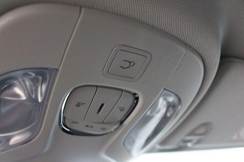 Jeep Compass 1.6 MJet II 96kW S