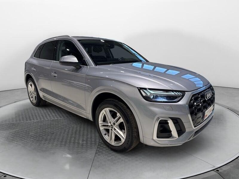 Audi Q5 II 2020 40 2.0 tdi mhev 12V S line quattro s-tronic