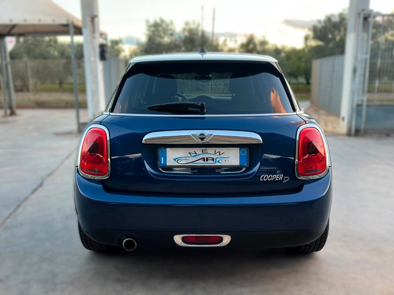 Mini 1.5 Cooper D 5 porte