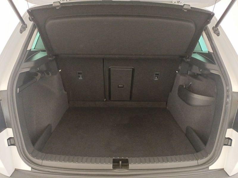 Skoda Karoq 2017 1.0 tsi Executive 110cv