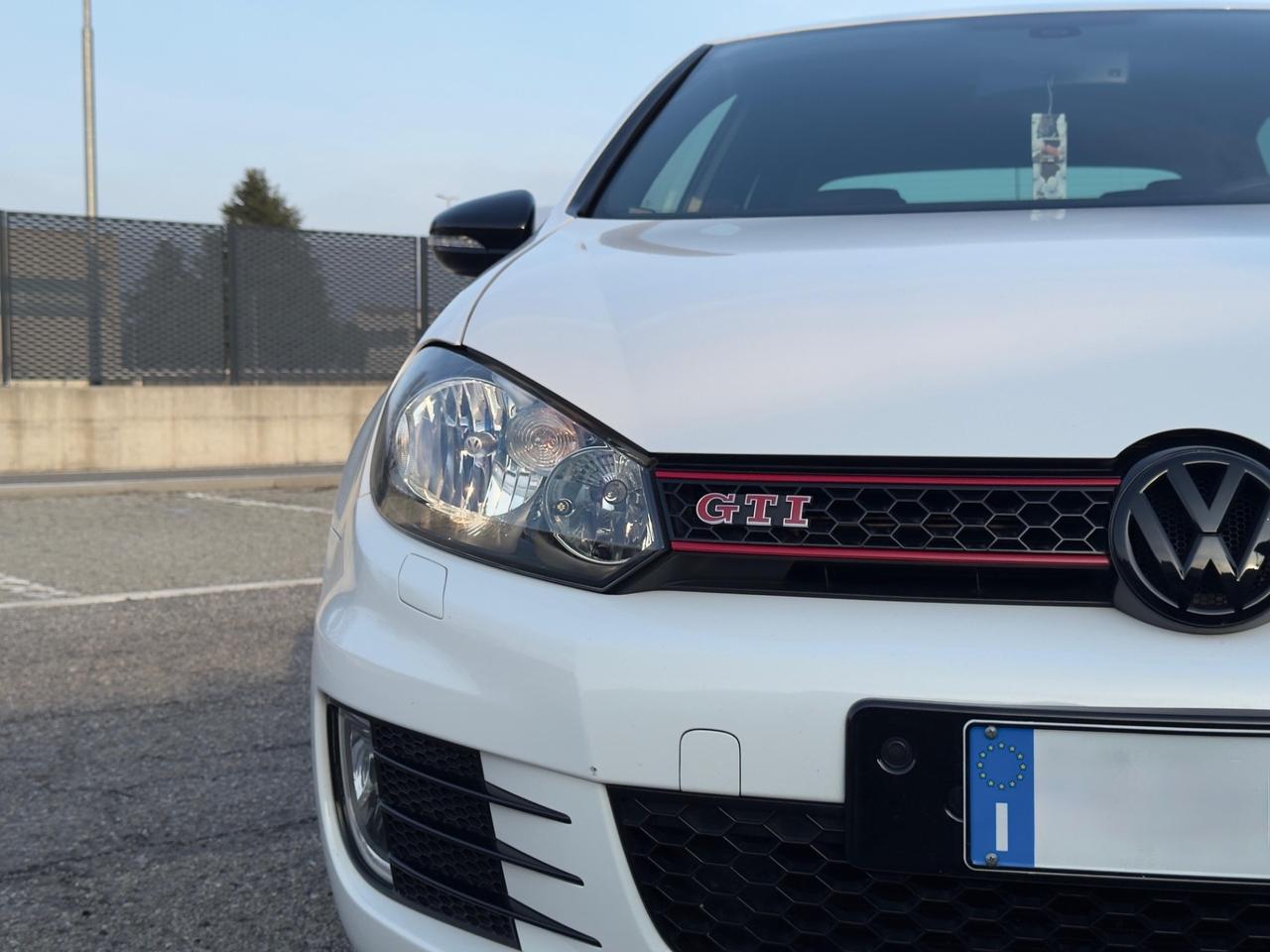 Volkswagen Golf GTI 6 2.0 Tsi DSG