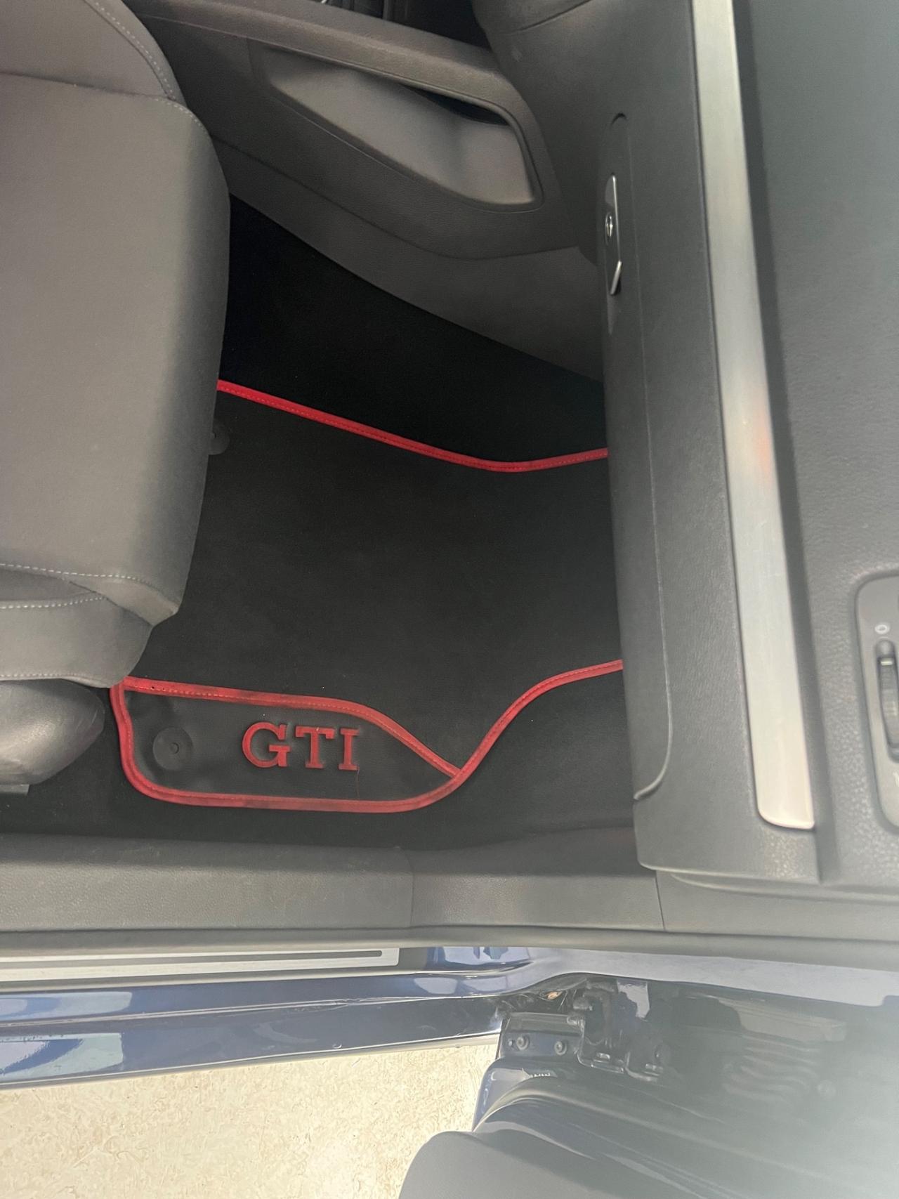 Volkswagen Golf GTI manuale 3 porte