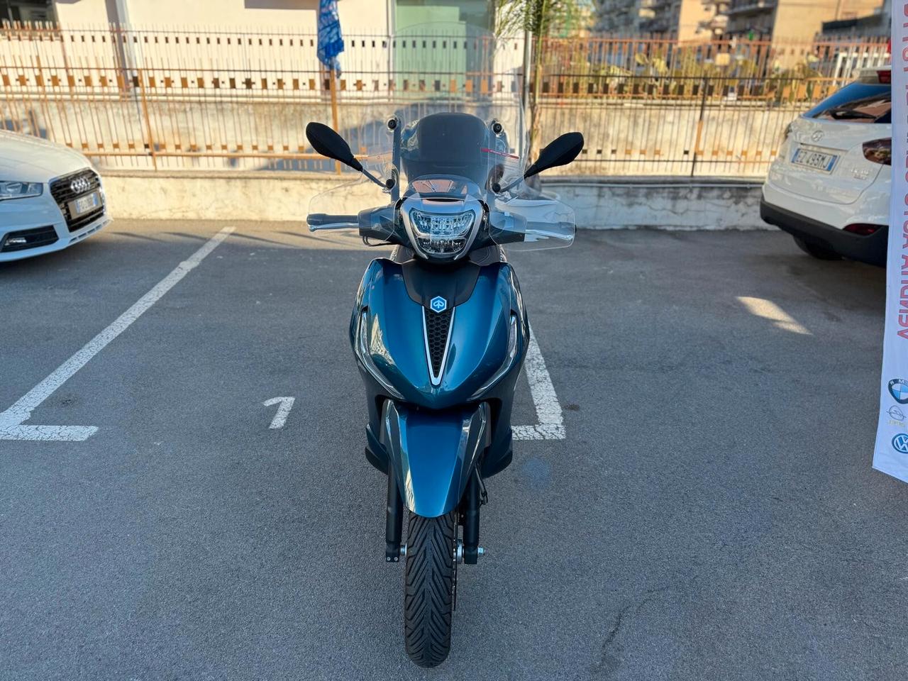 Piaggio Beverly 400 i.e. Elegante.Nuov.o 2025