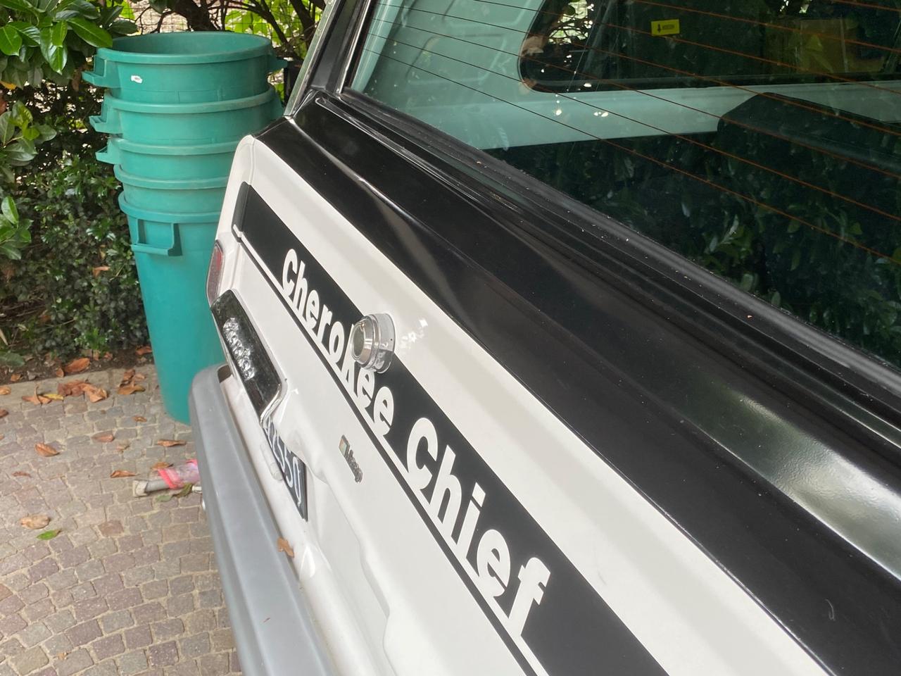 Jeep Cherokee chieff
