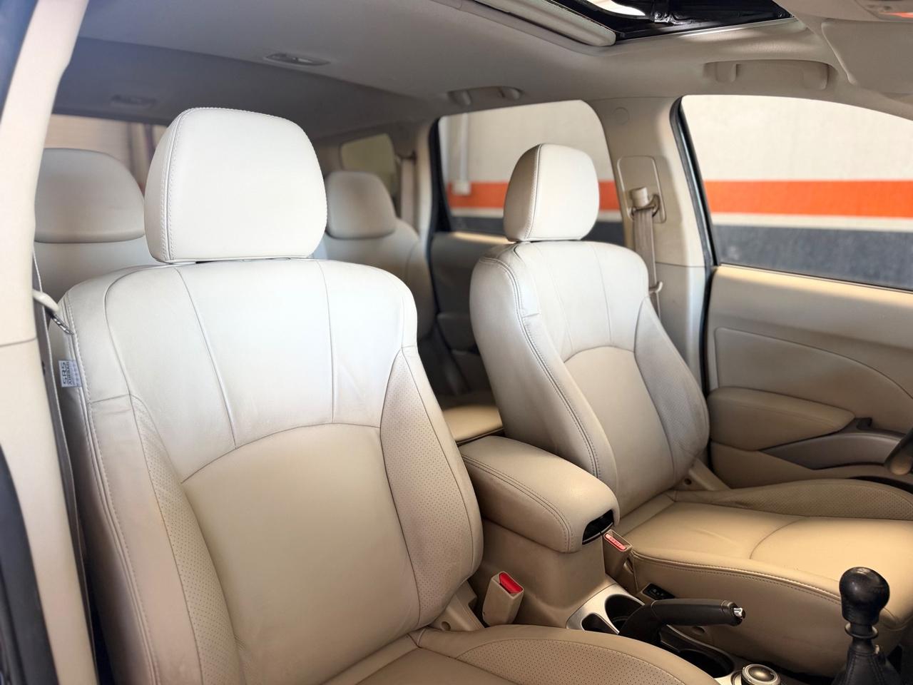 Mitsubishi Outlander 2.2 DI-D Instyle 7 p.ti DPF