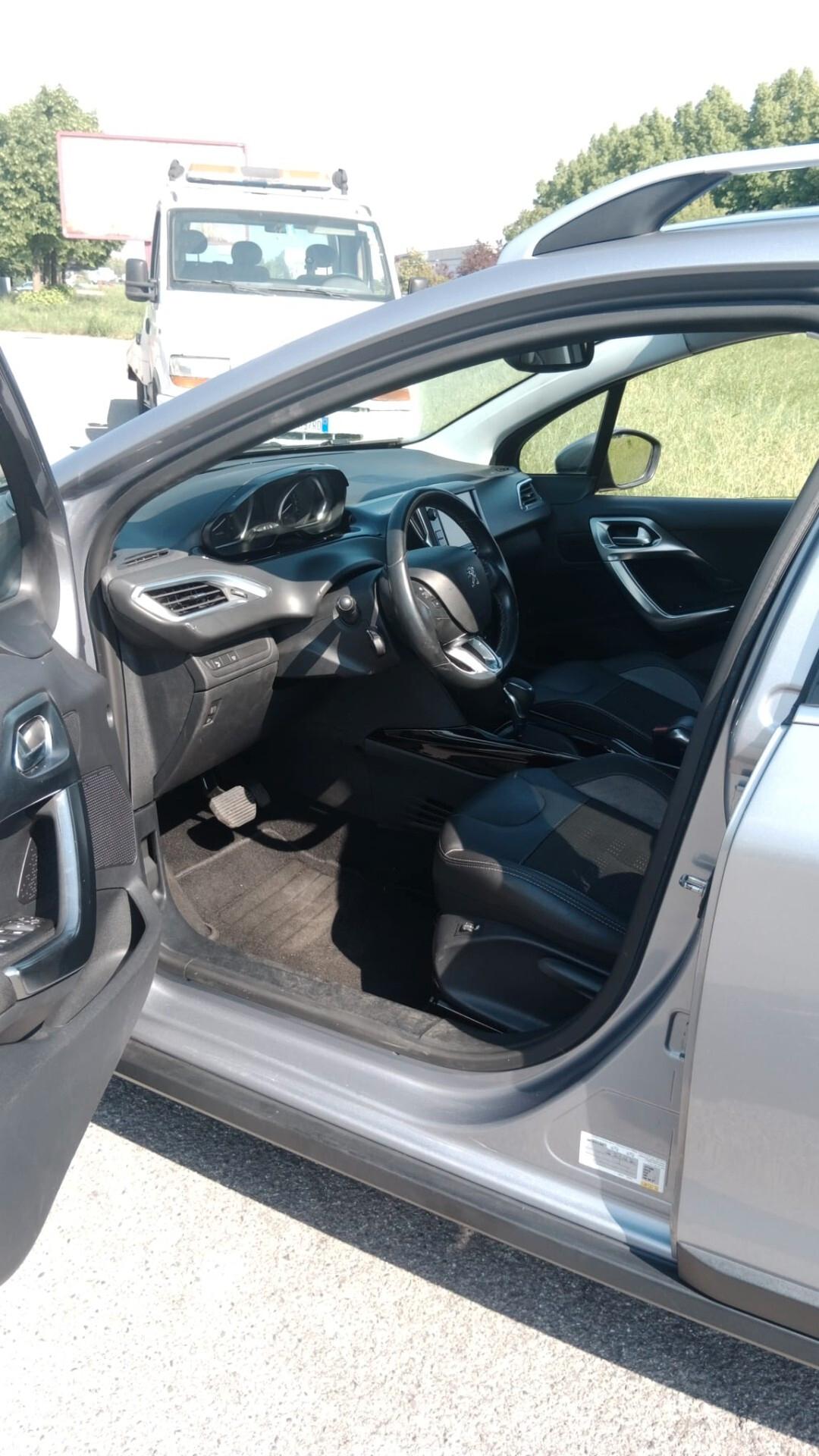 Peugeot 2008 PureTech Turbo 110 EAT6 S&S Allure