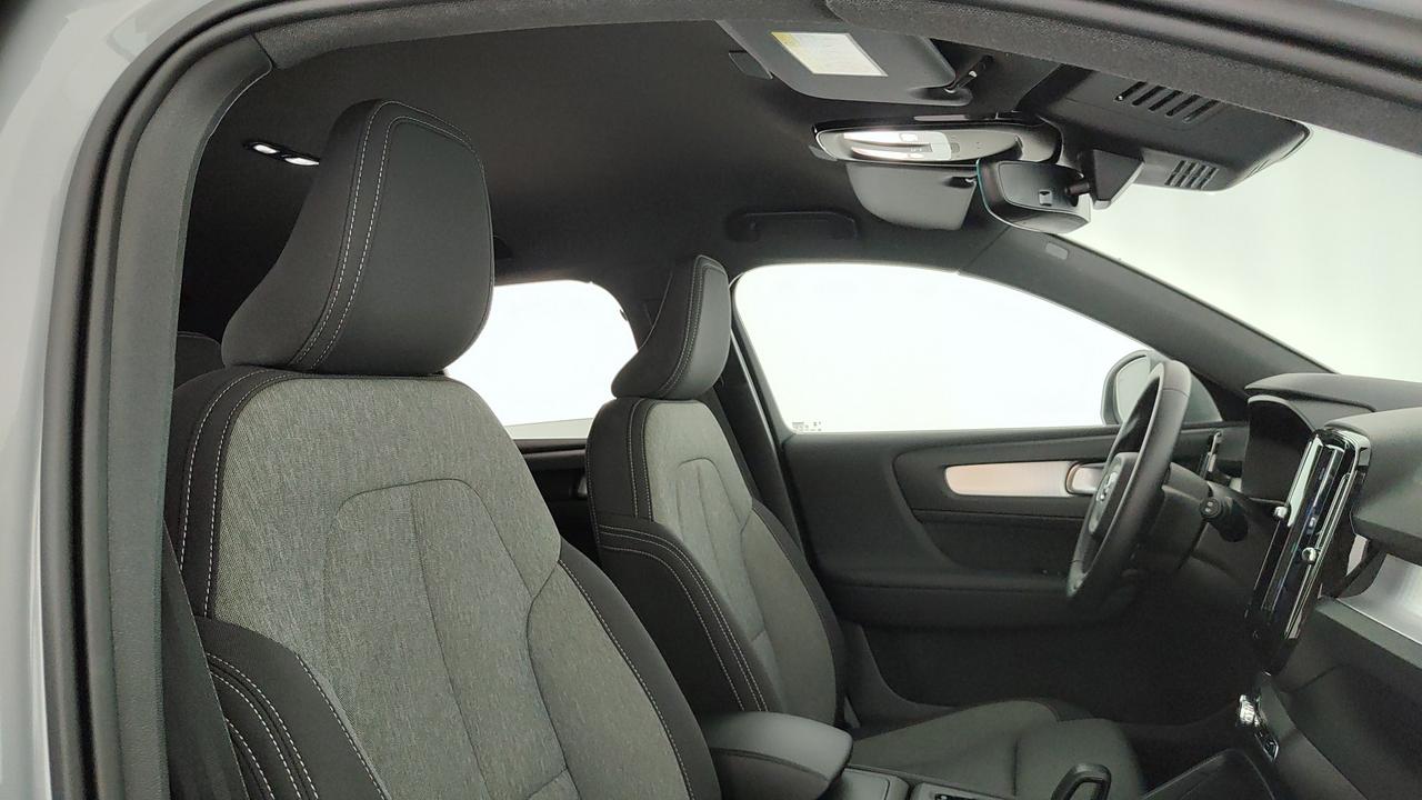 VOLVO XC40 2.0 b3 Core auto