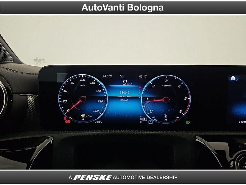 Mercedes-Benz CLA CLA Shooting Brake 180 d Night edition auto