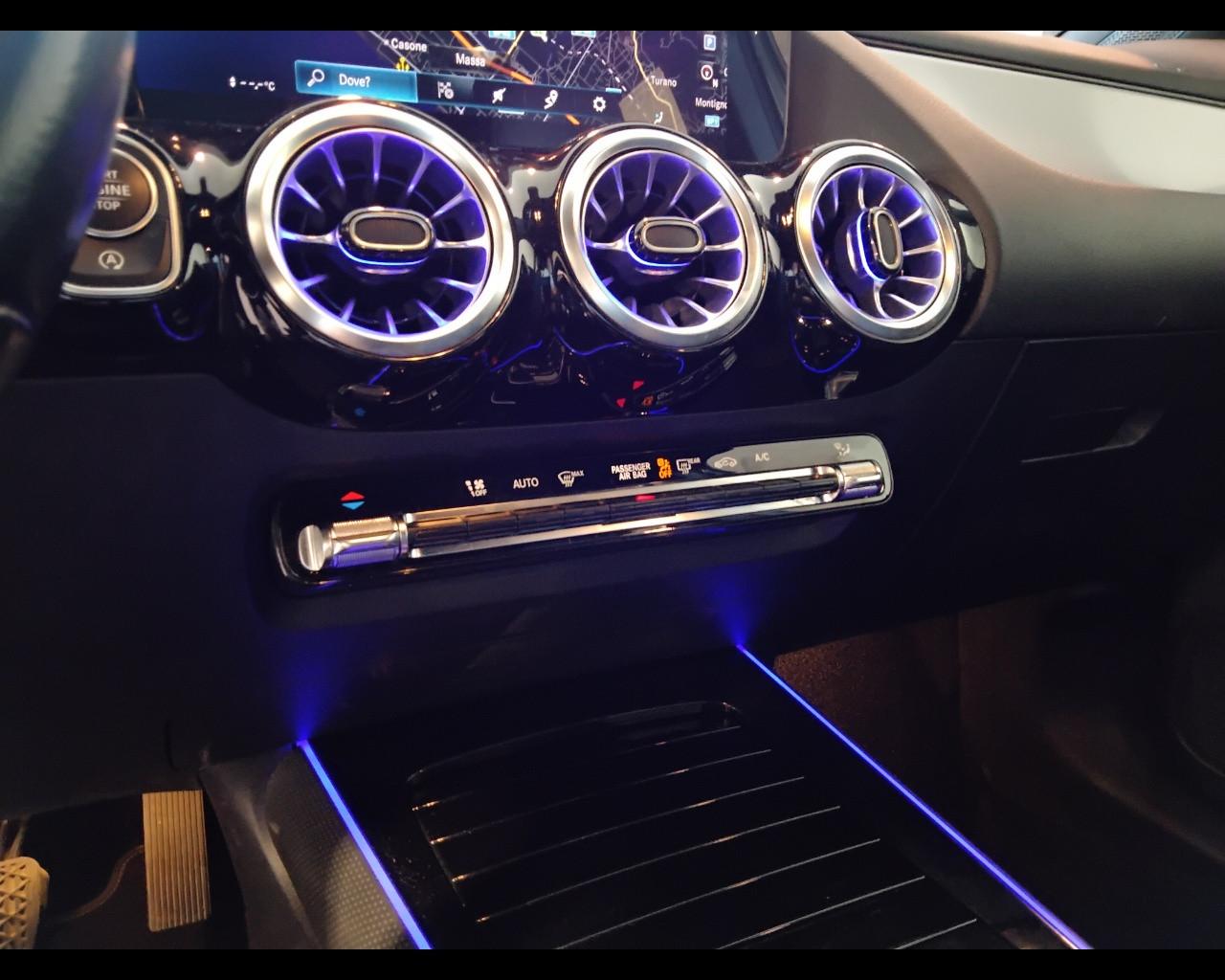 Mercedes-Benz GLA-H247 2020 - GLA 180 Sport auto